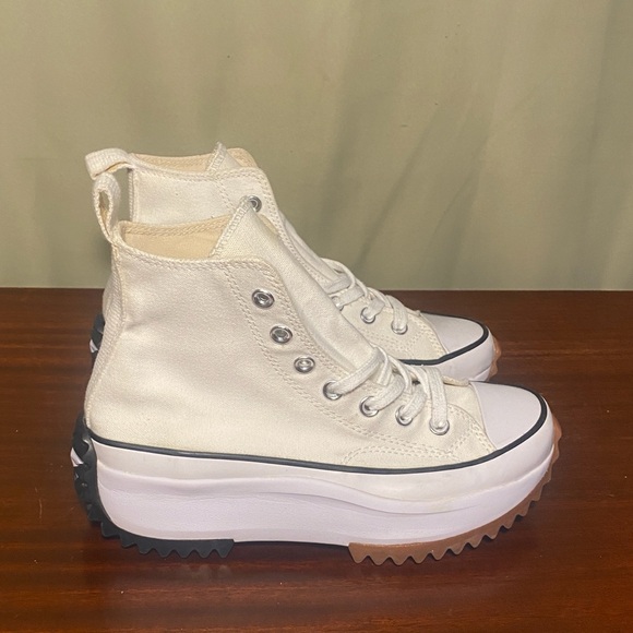 Converse Shoes - Converse Run Star Hike High Platform High Top Unisex Canvas Shoes WMNS 7 / M 5.5